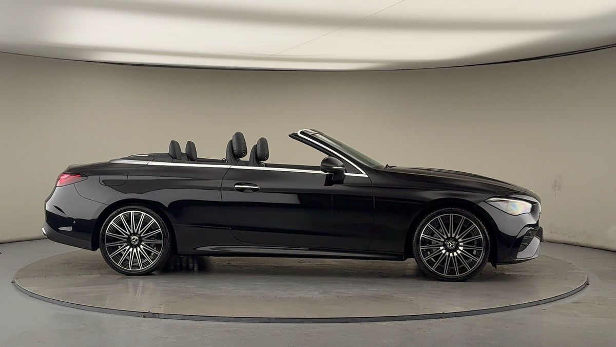 More views of Mercedes-Benz CLE