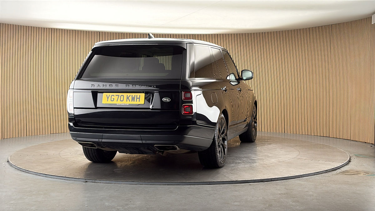 More views of Land Rover Range Rover