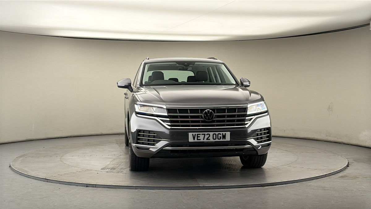 More views of Volkswagen Touareg