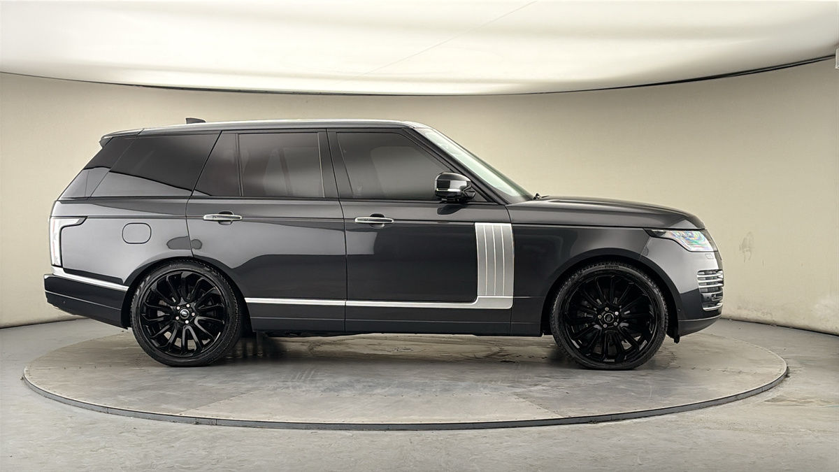 More views of Land Rover Range Rover