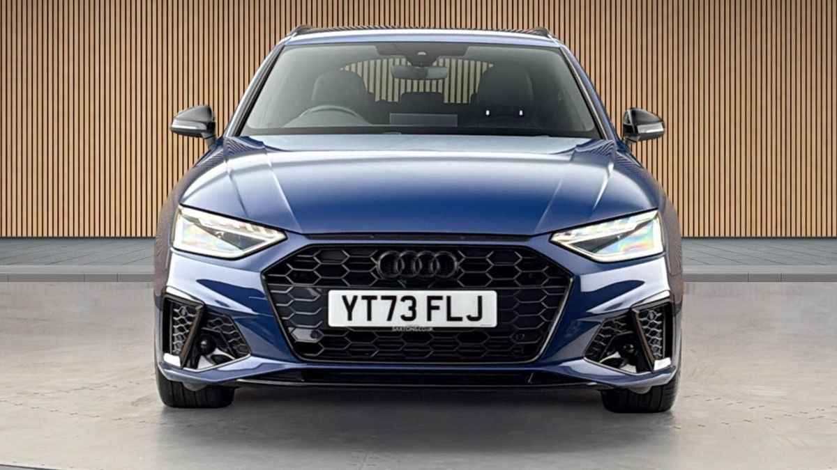 Audi A4 Avant Image 3