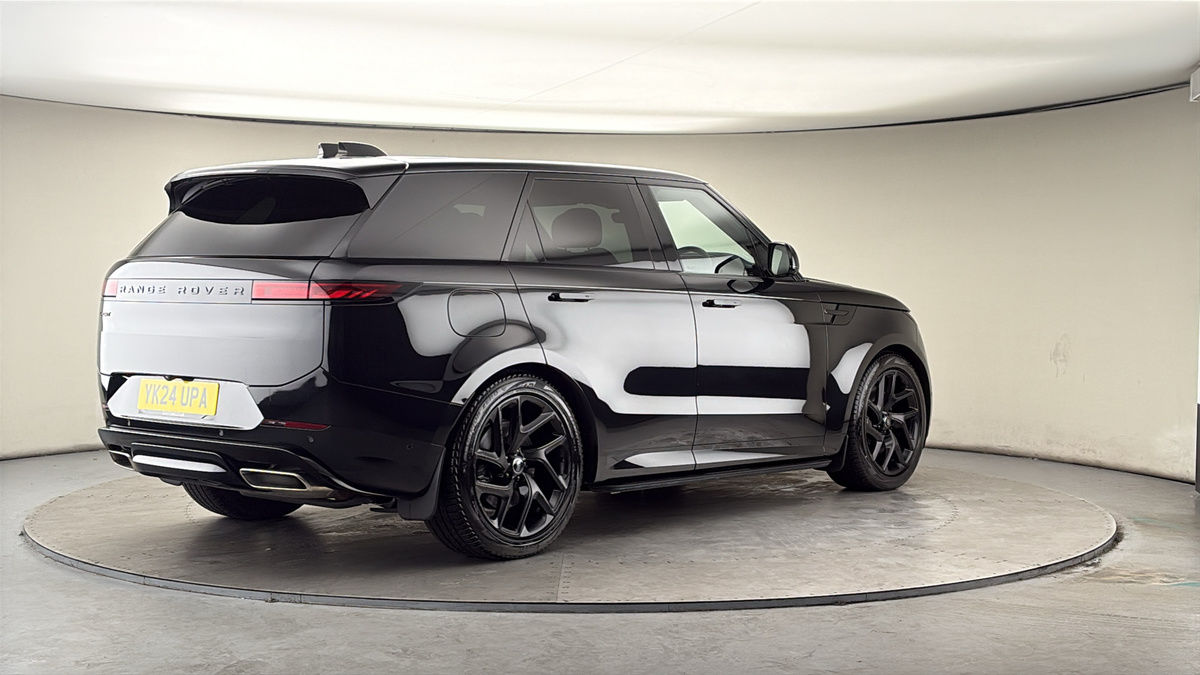 Land Rover Range Rover Sport Image 21