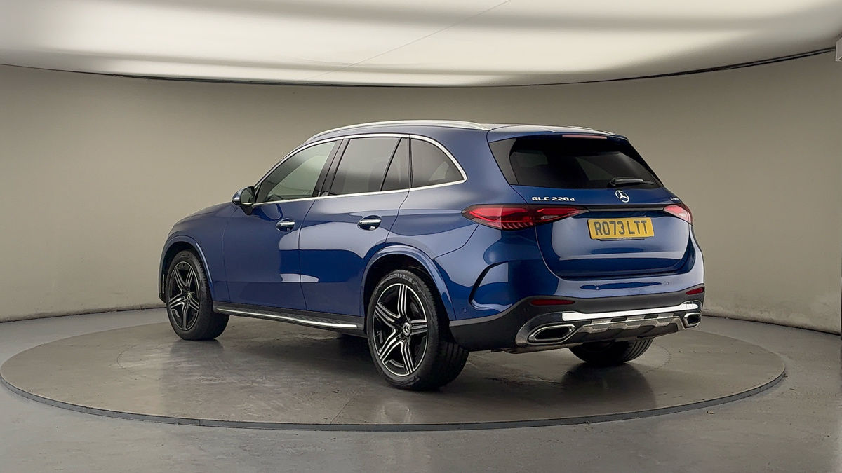 Mercedes-Benz GLC Image 2