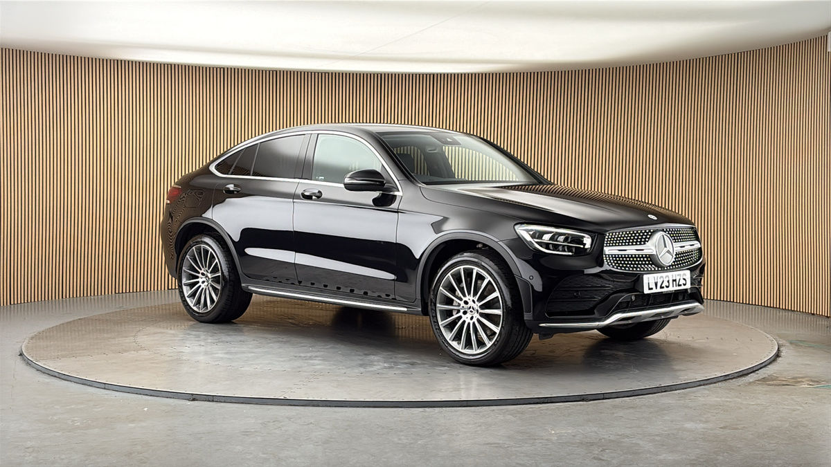 More views of Mercedes-Benz GLC