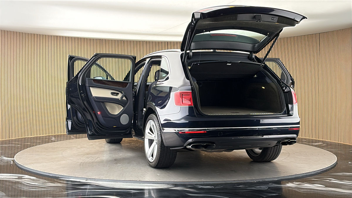 More views of Bentley Bentayga