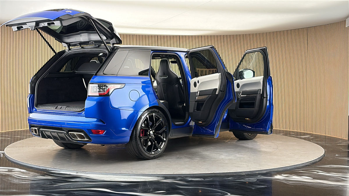 More views of Land Rover Range Rover Sport
