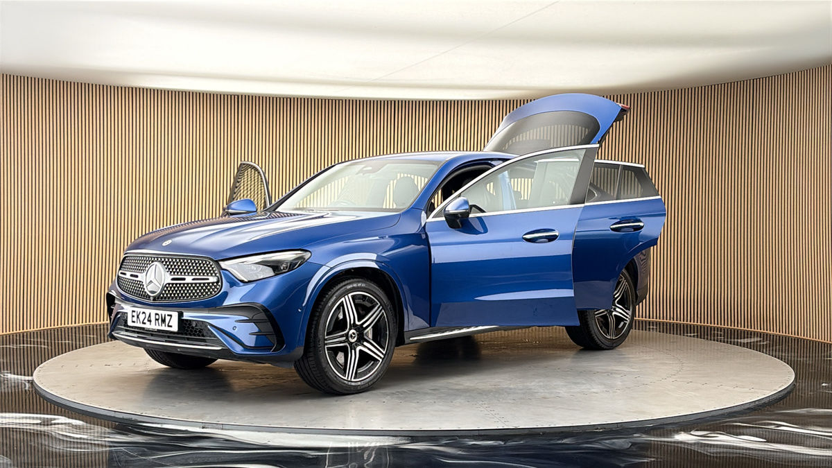 Mercedes-Benz GLC Image 22