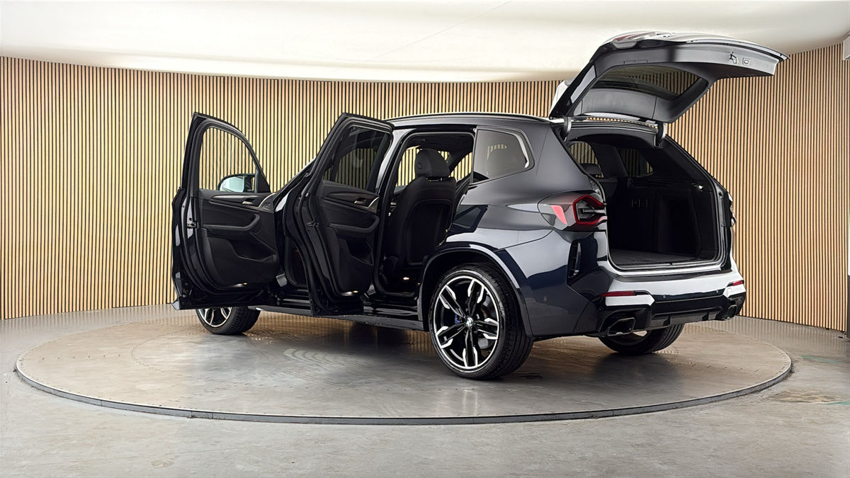 More views of BMW X3