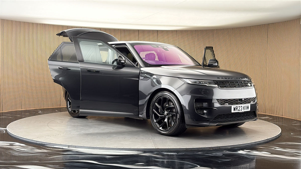 More views of Land Rover Range Rover Sport