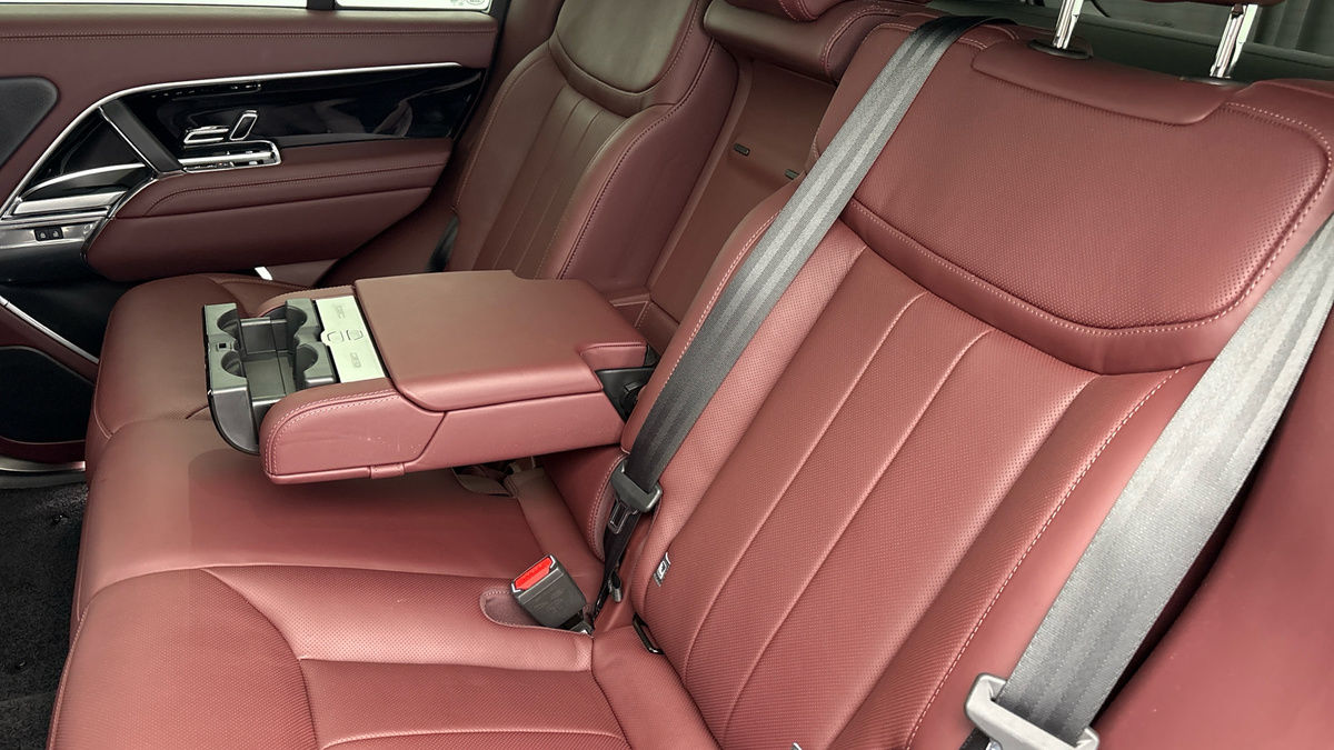 Land Rover Range Rover Image 9