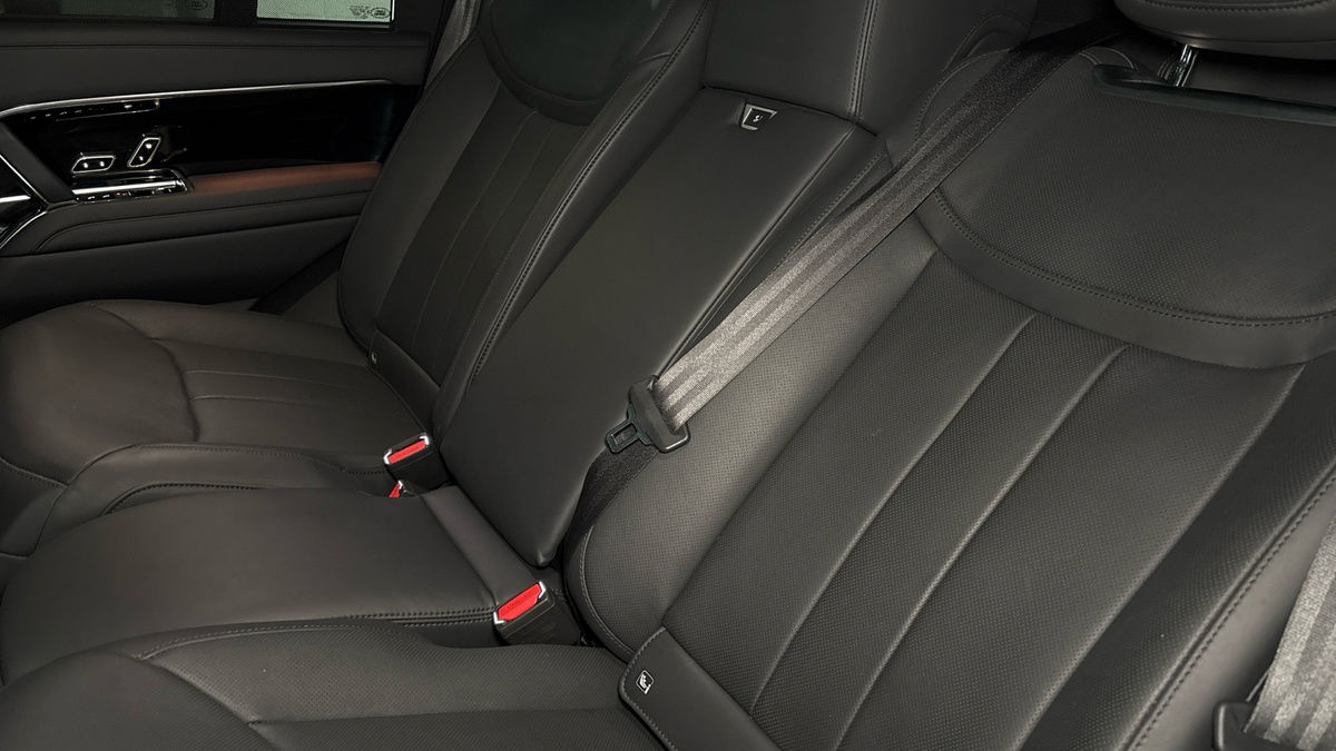Land Rover Range Rover Image 8