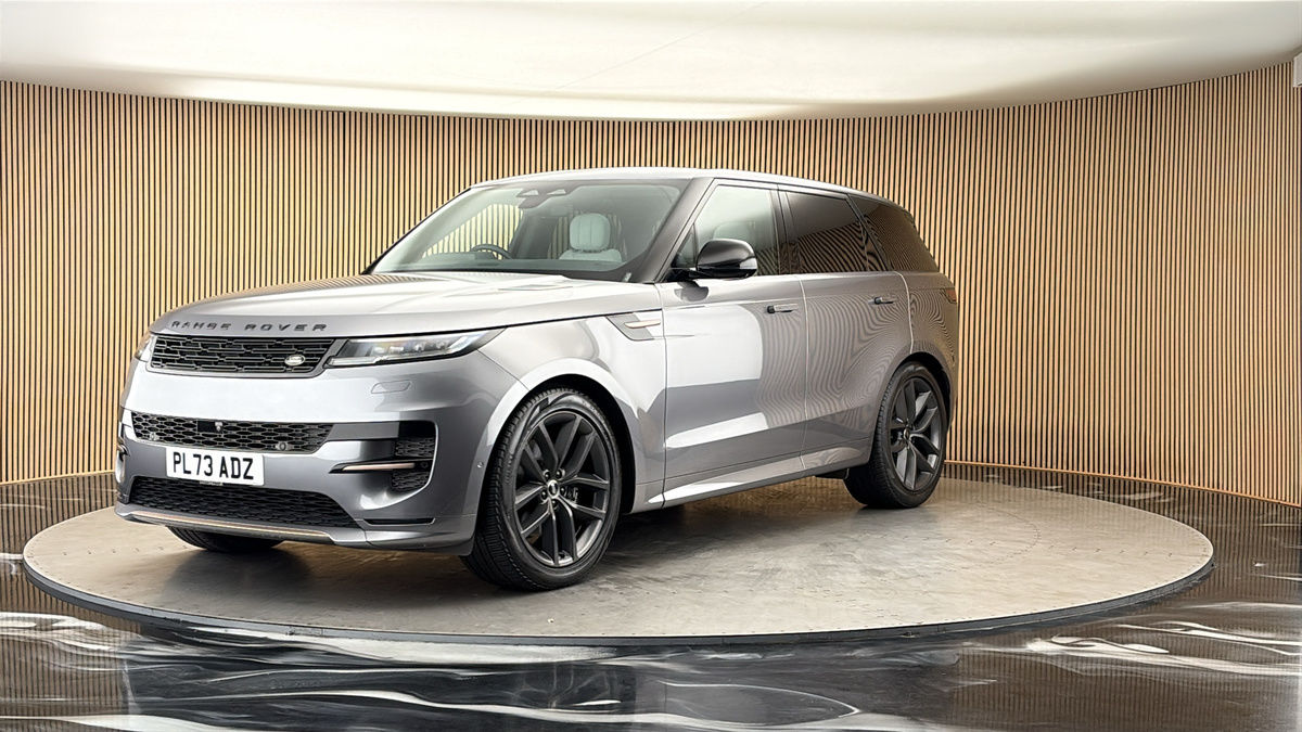 More views of Land Rover Range Rover Sport