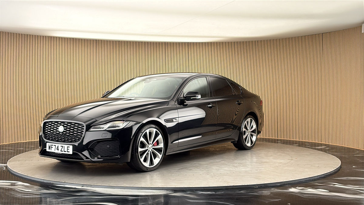 More views of Jaguar XF