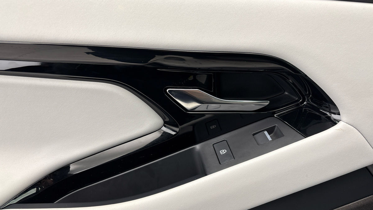 Land Rover Range Rover Evoque Image 19