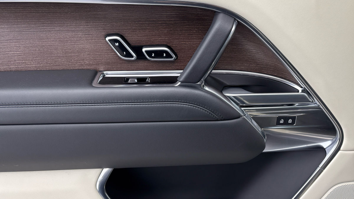 Land Rover Range Rover Image 19