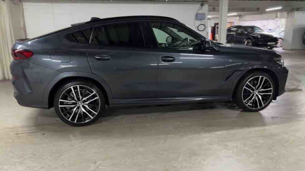 More views of BMW X6