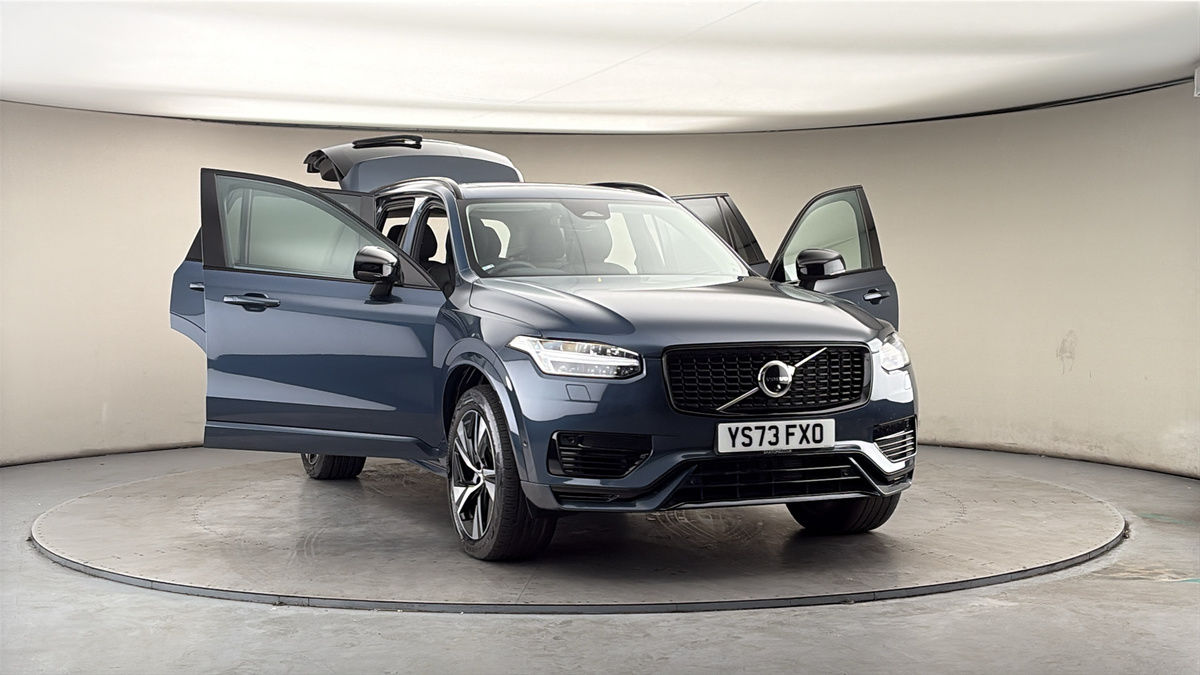More views of Volvo XC90