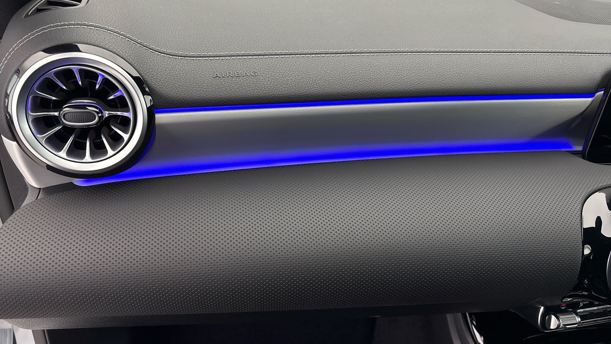 Mercedes-Benz A Class Image 26