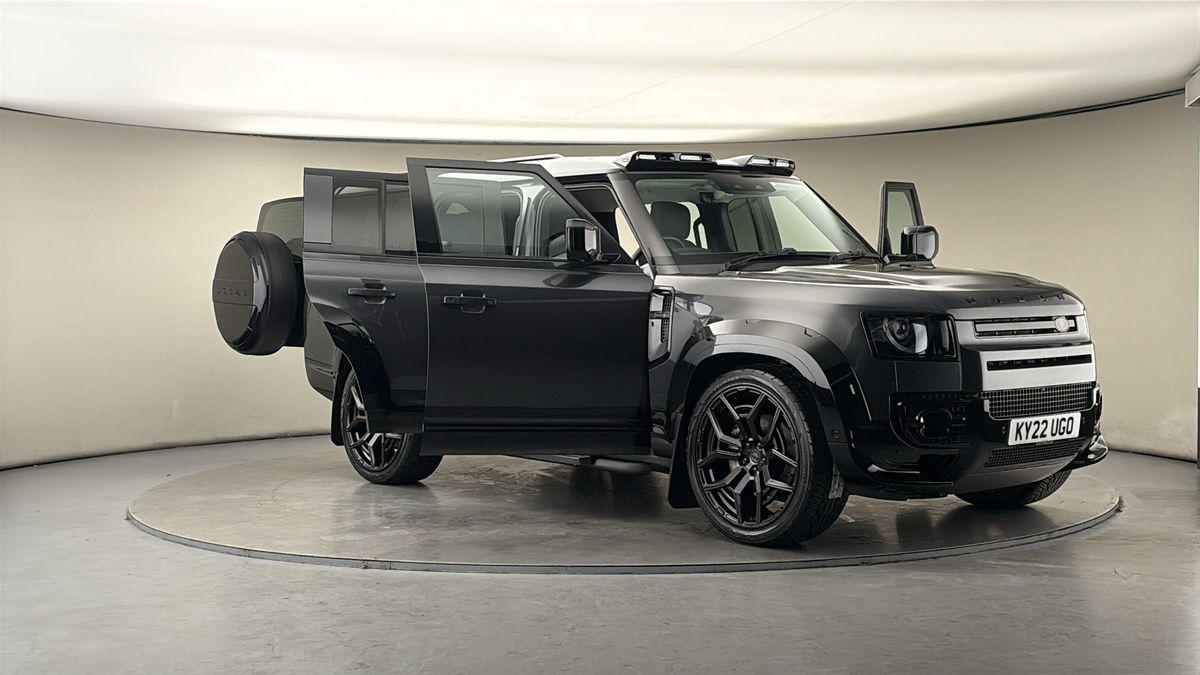 More views of Land Rover Defender 130