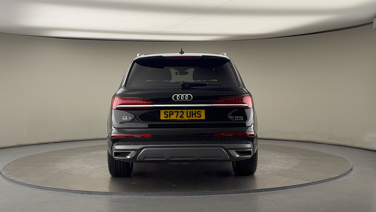 Audi Q7 Image 4