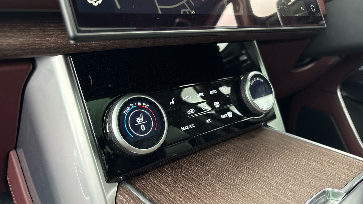 Land Rover Range Rover Image 29
