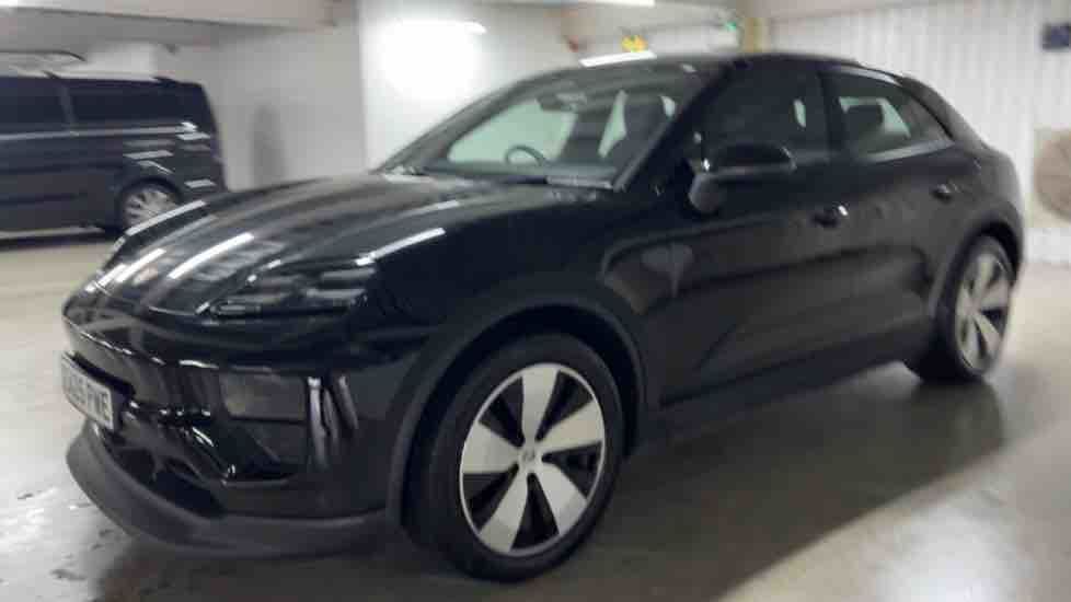 More views of Porsche Macan