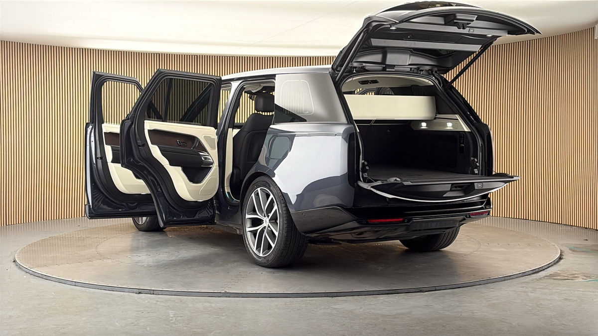 Land Rover Range Rover Image 23