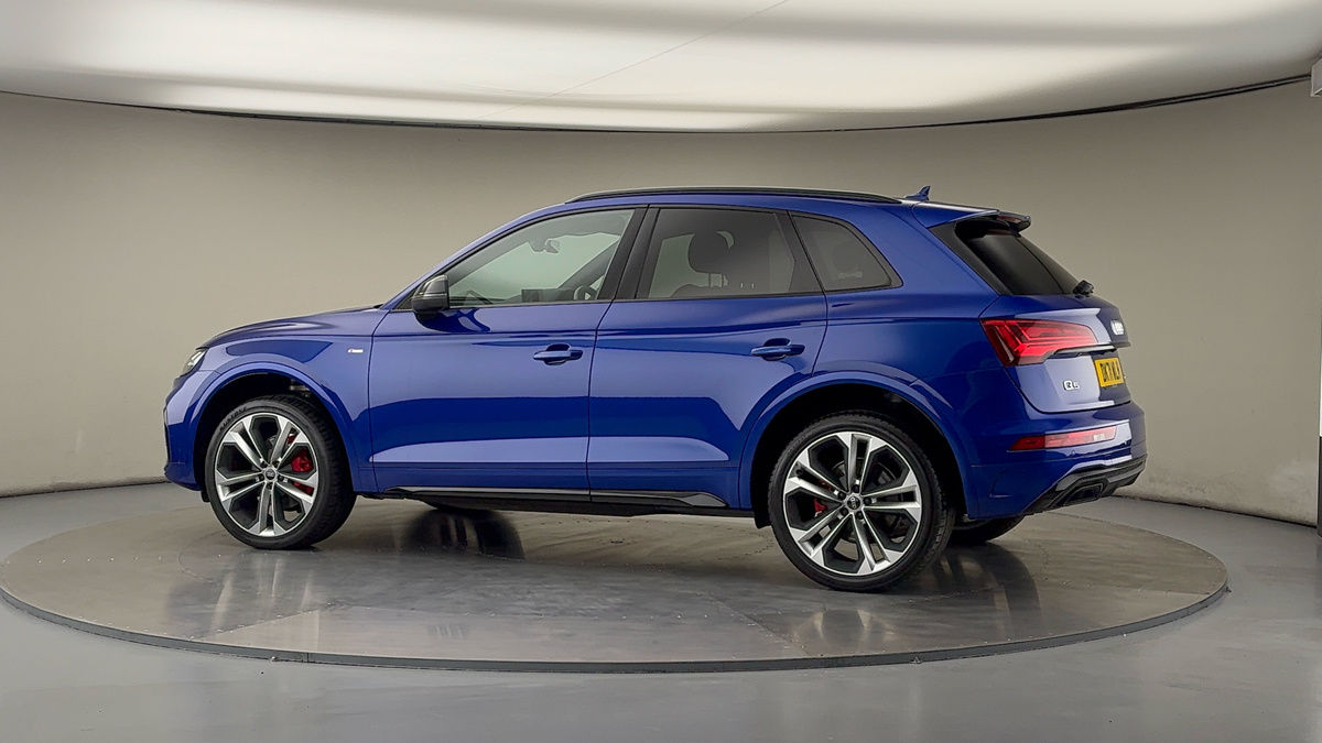 More views of Audi Q5