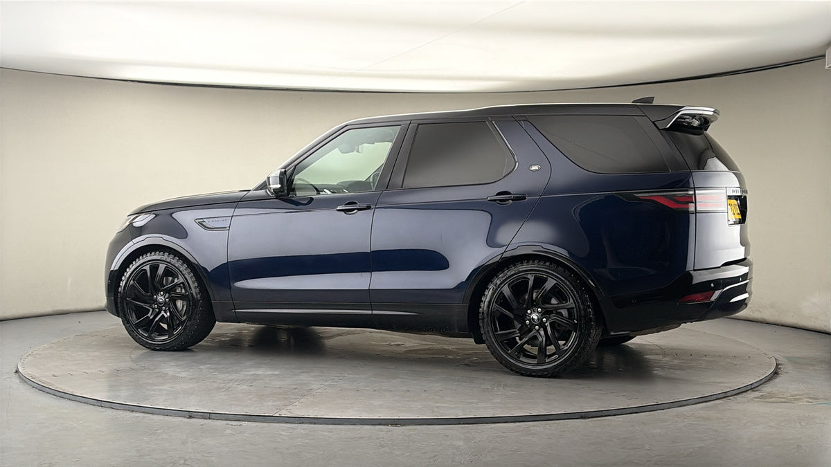 More views of Land Rover Discovery