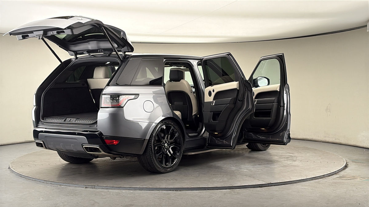 More views of Land Rover Range Rover Sport