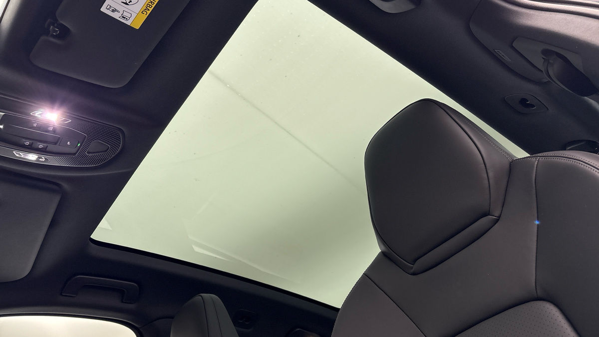 Porsche Cayenne Image 6