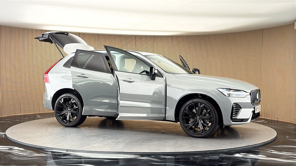 More views of Volvo XC60