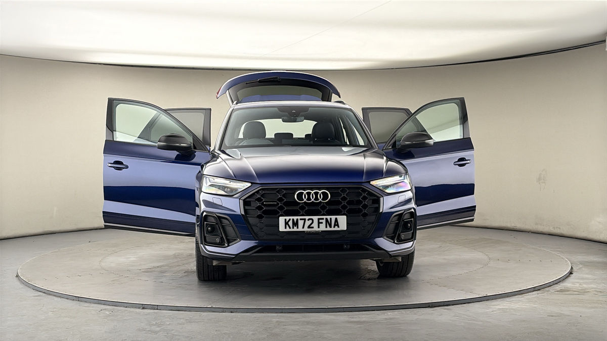 More views of Audi Q5