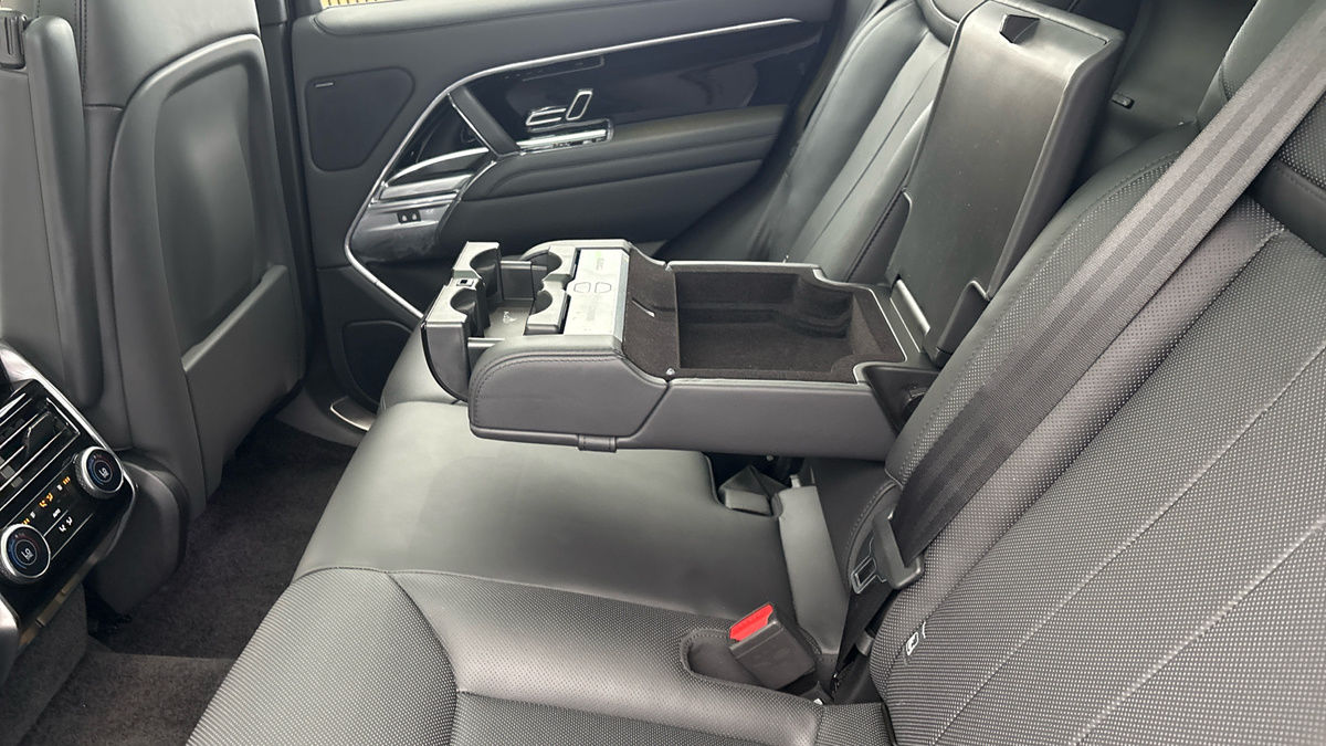 Land Rover Range Rover Image 9