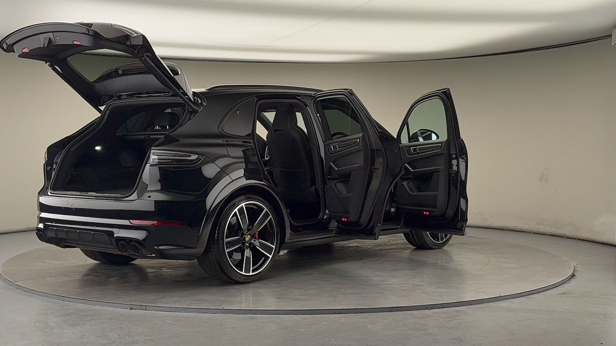 More views of Porsche Cayenne