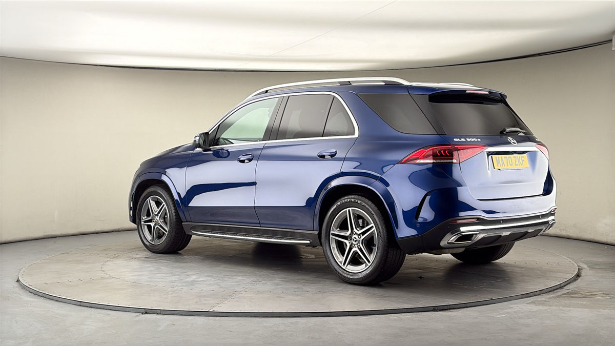 More views of Mercedes-Benz GLE