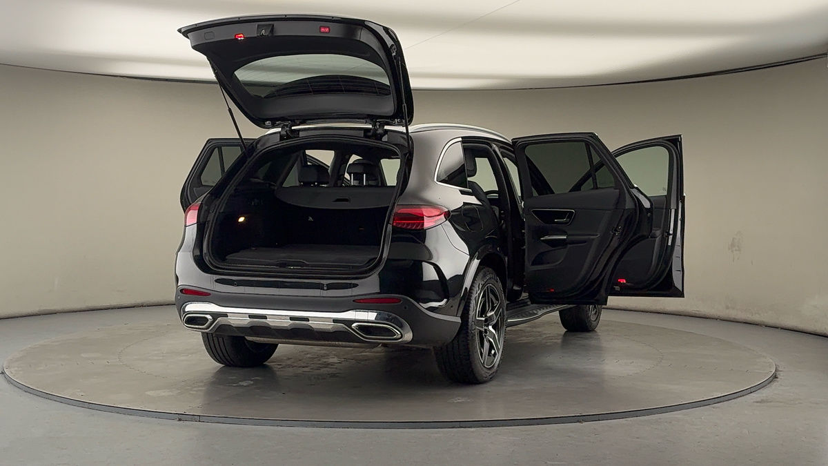 More views of Mercedes-Benz GLC