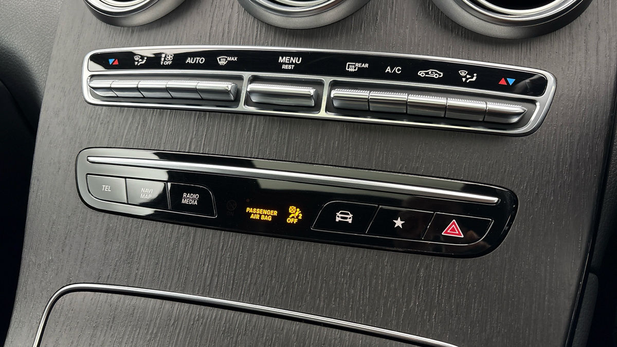 Mercedes-Benz GLC Image 27