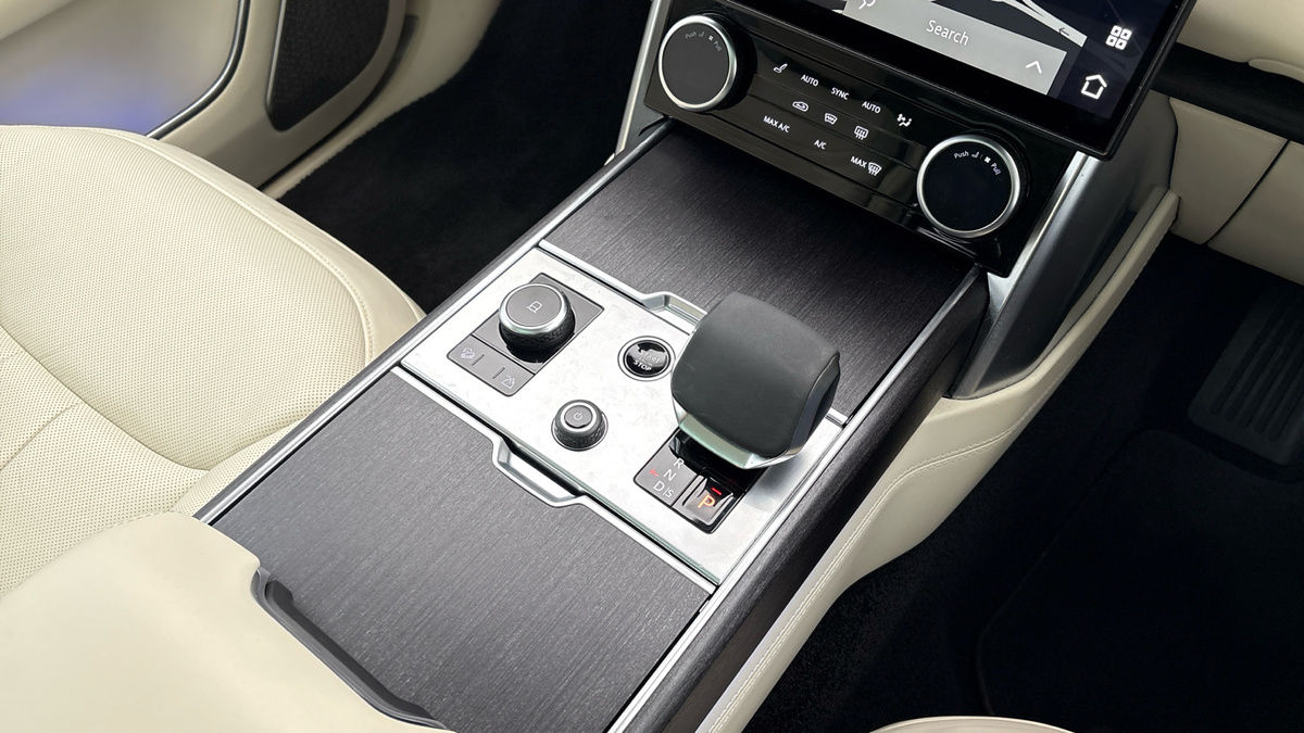 Land Rover Range Rover Image 36