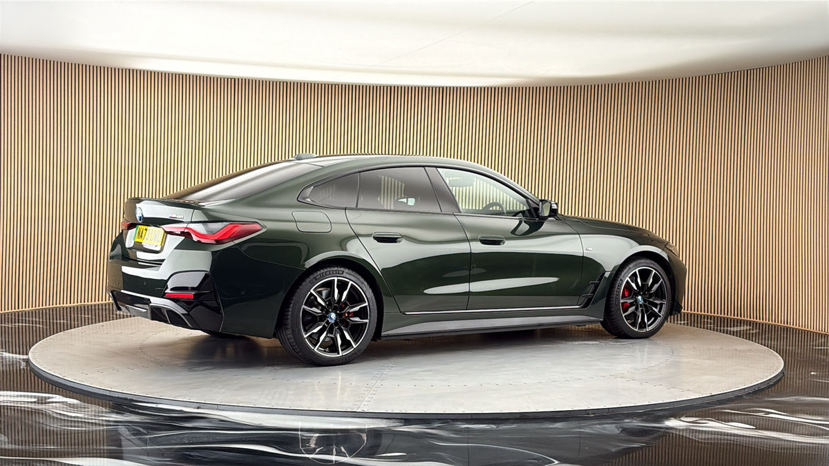 More views of BMW i4