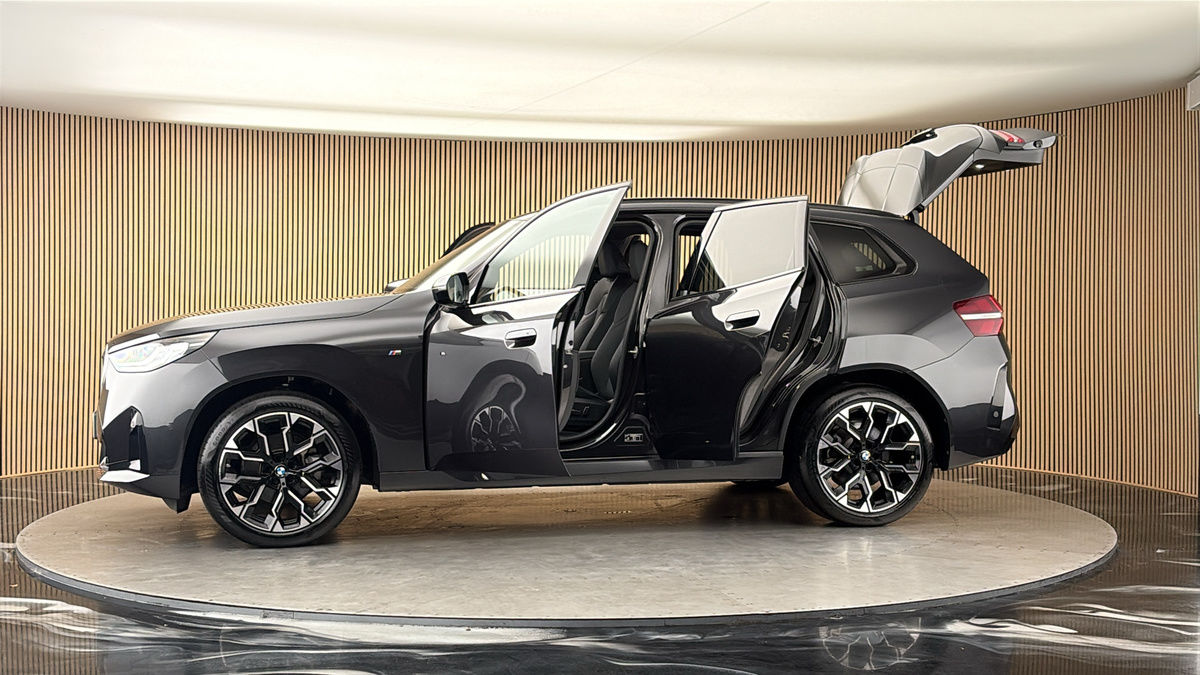 More views of BMW X3