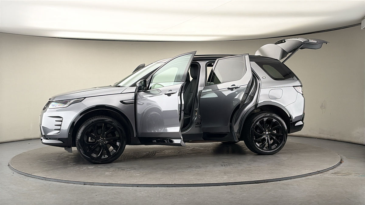 More views of Land Rover Discovery Sport