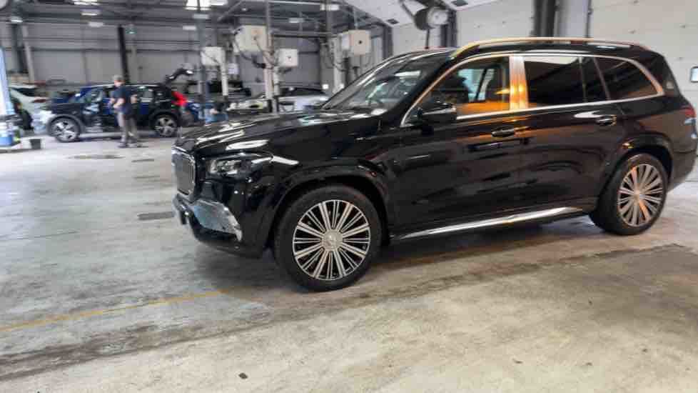 More views of Mercedes-Benz Maybach GLS