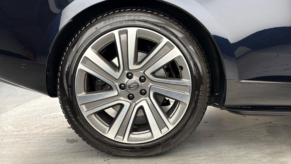 Land Rover Range Rover Image 10