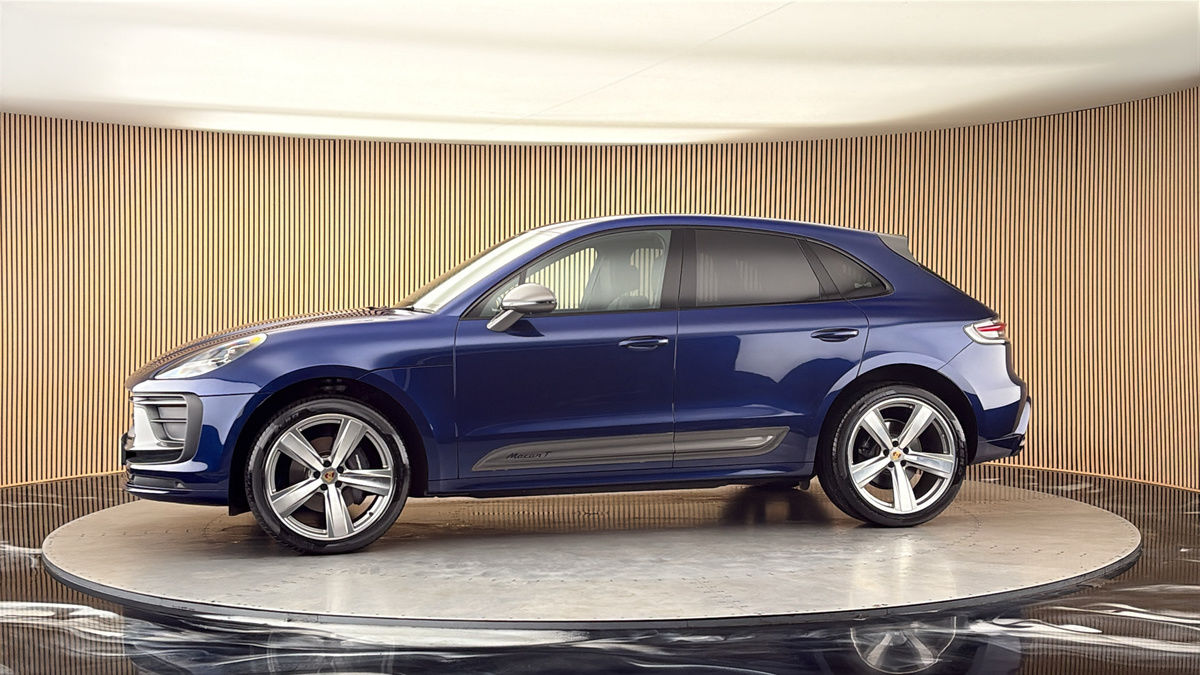 More views of Porsche Macan
