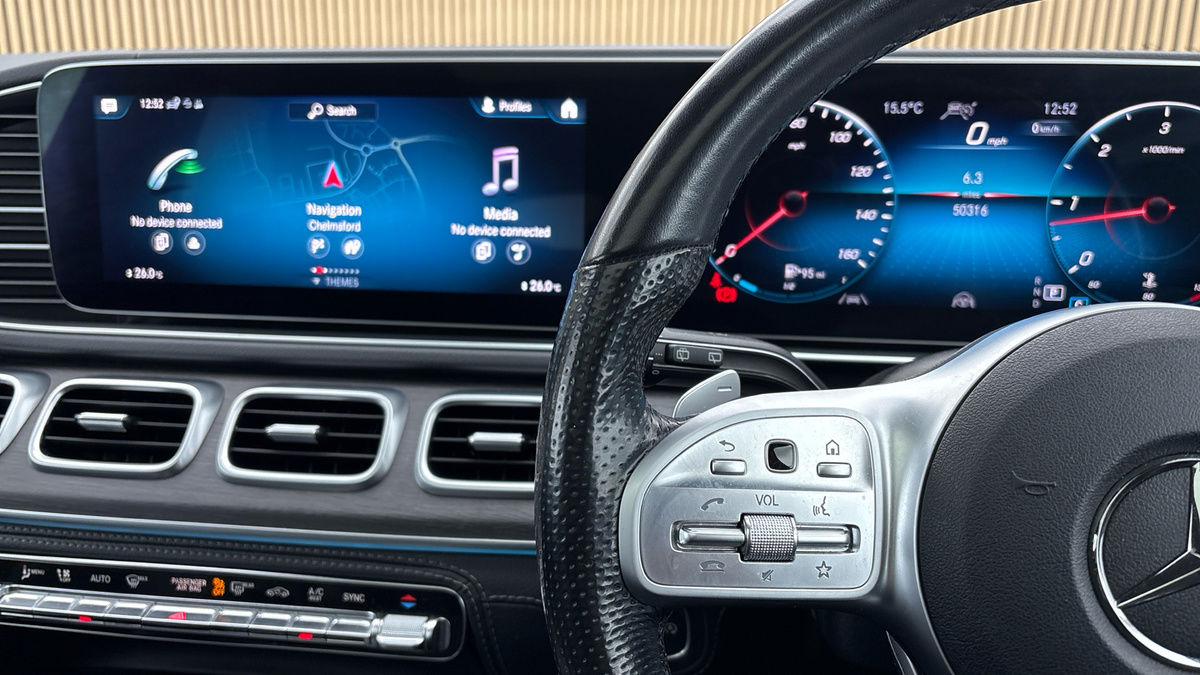 Mercedes-Benz GLE Image 13