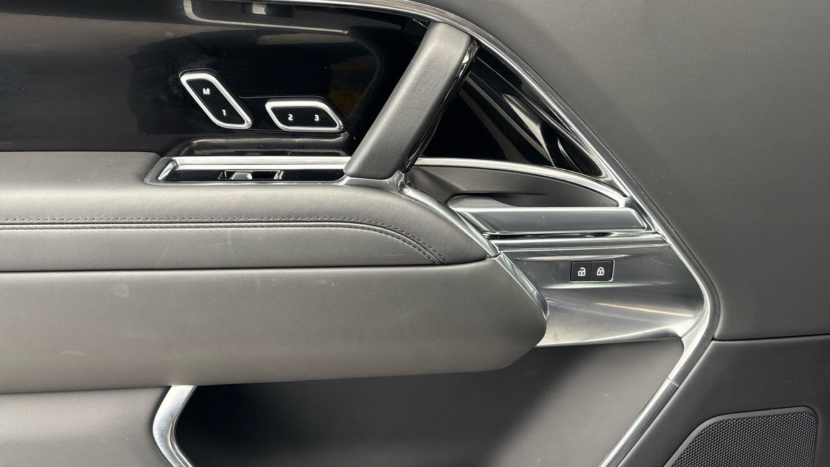 Land Rover Range Rover Image 19