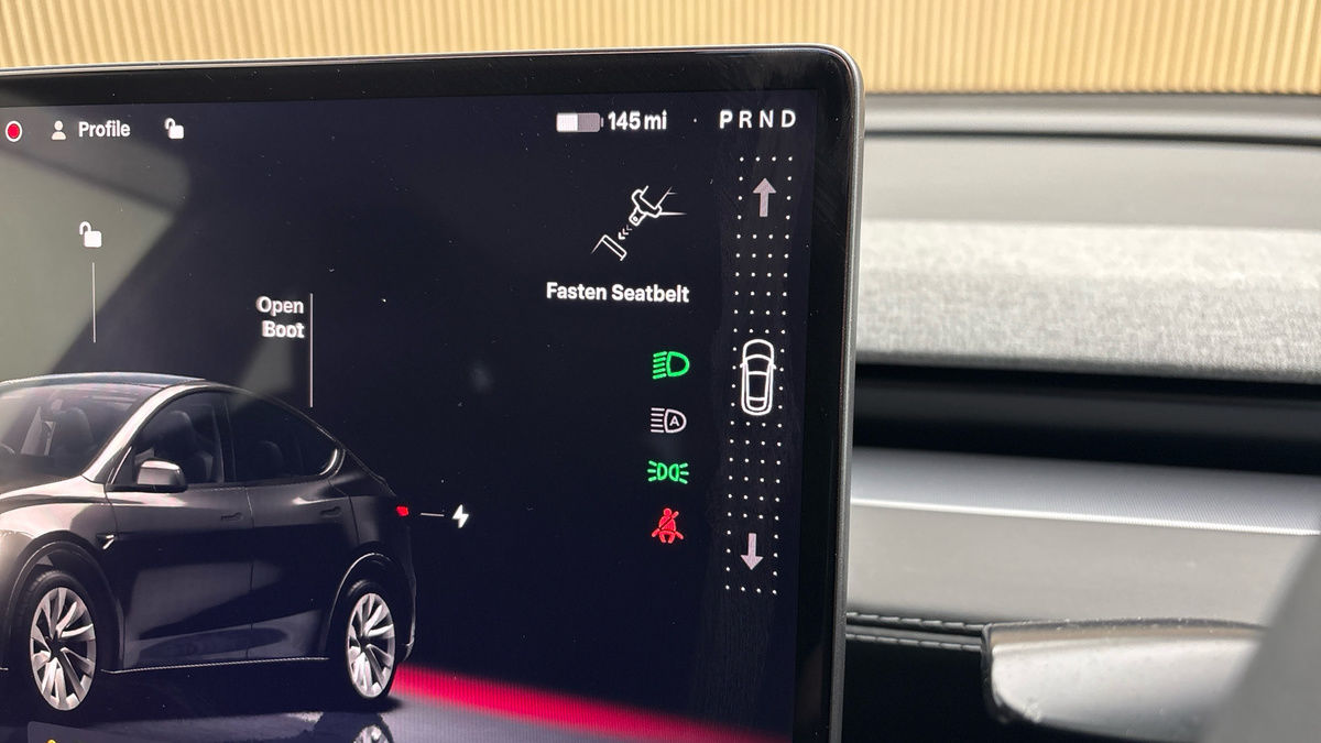 Tesla Model Y Image 35