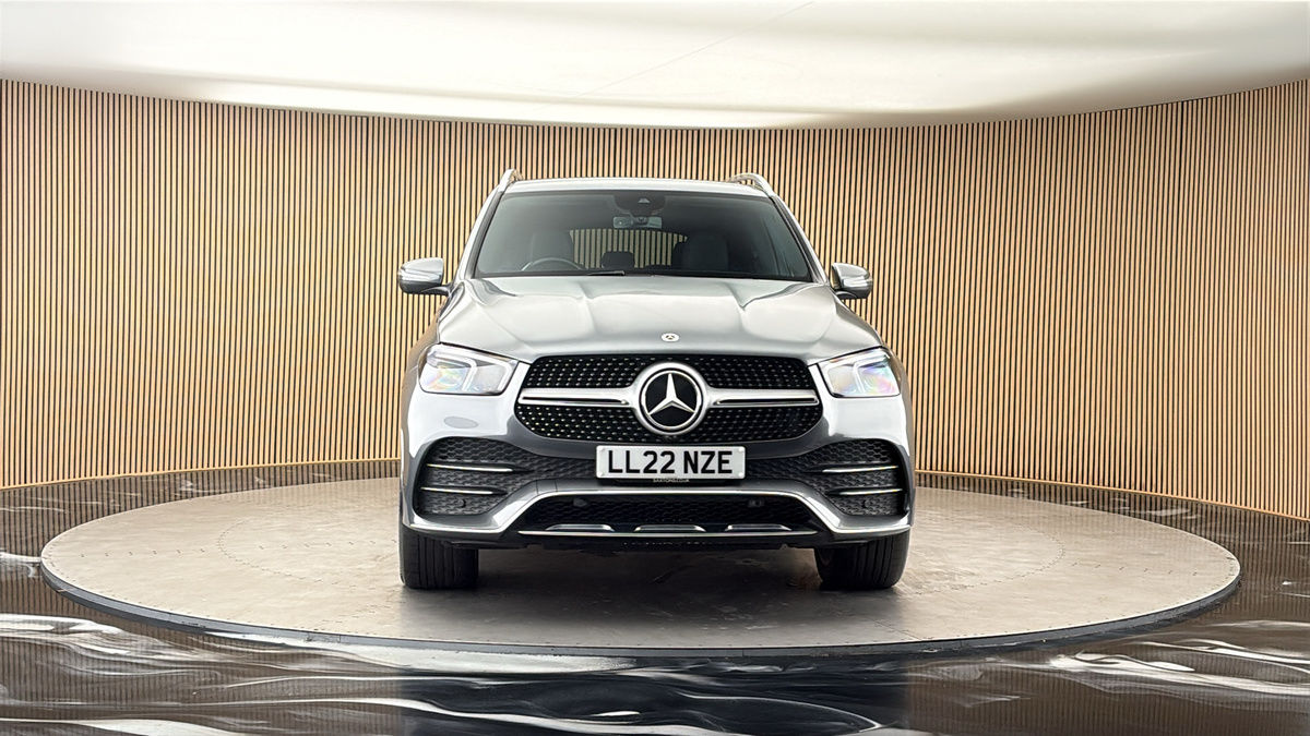 More views of Mercedes-Benz GLE