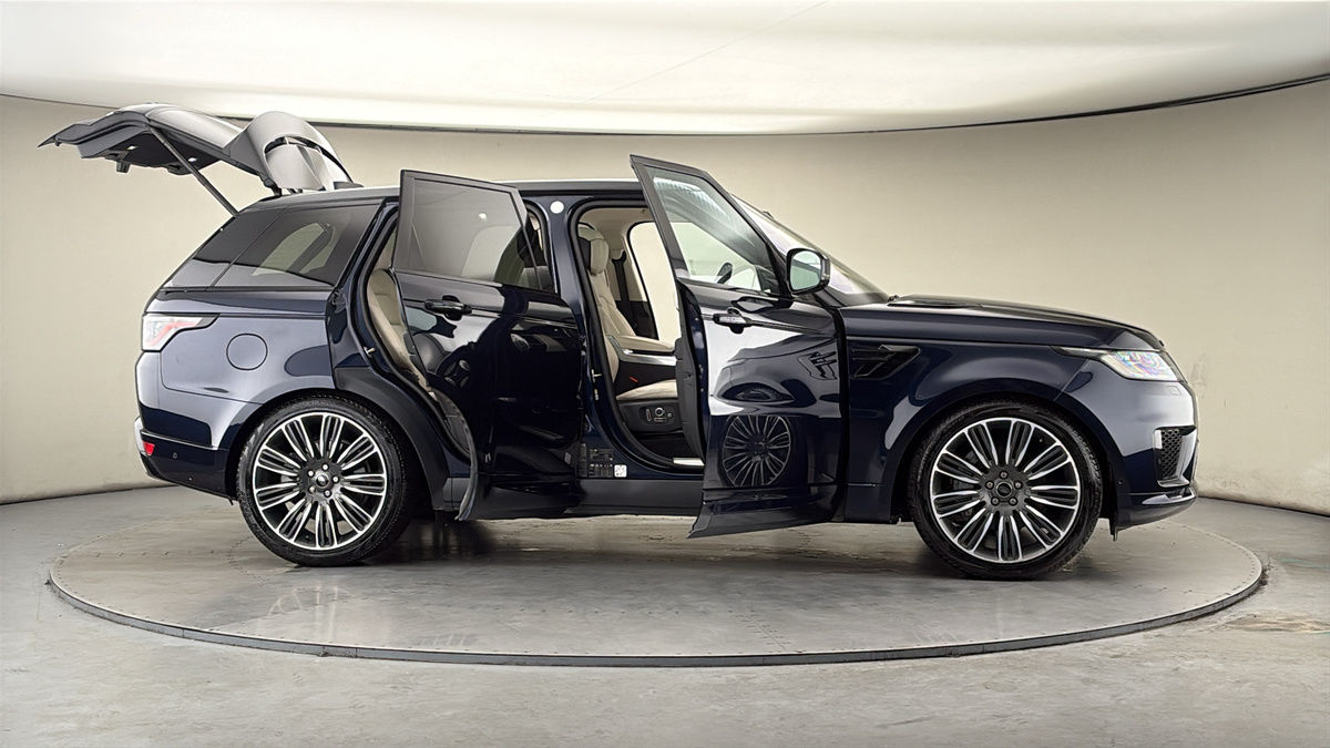 More views of Land Rover Range Rover Sport